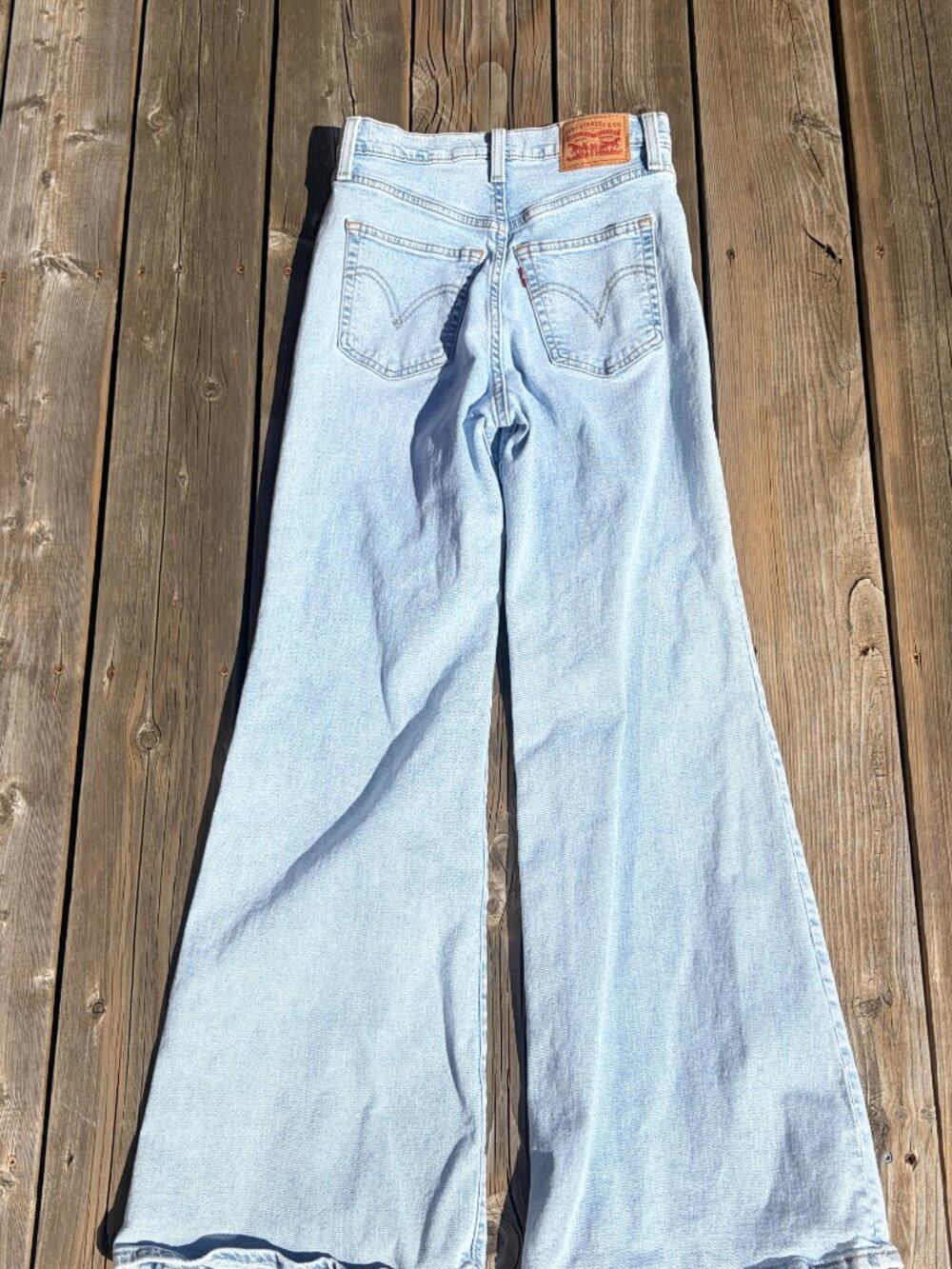 Levi's High Rise Large Flare Jeans Size 26